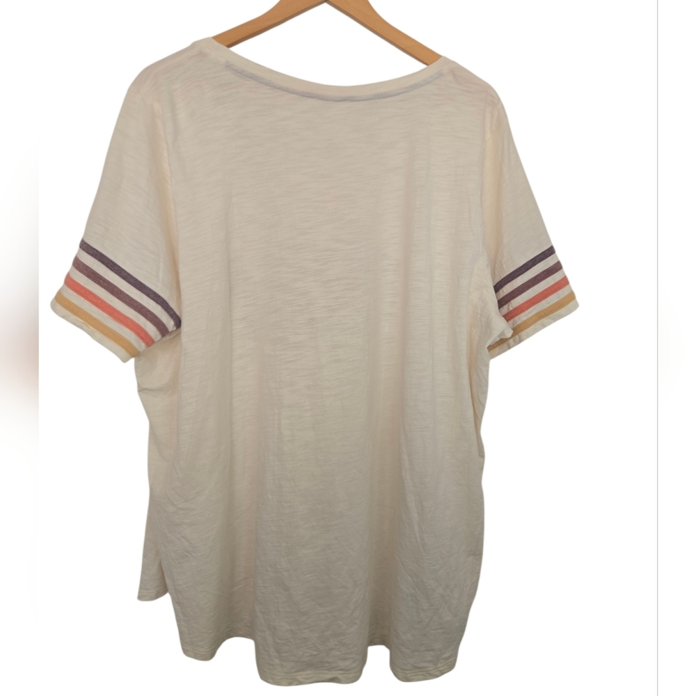 Maurices Cream Graphic Tee with Striped Sleeve Size 2 - Picture 4 of 4